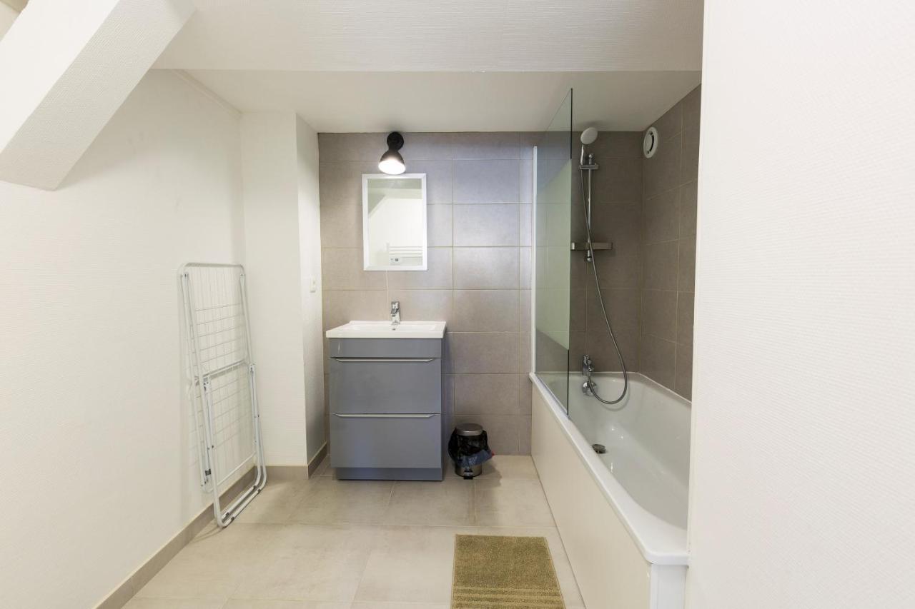 Au Refuge Hyper Centre Joigny Apartment Bagian luar foto